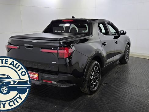 Used 2022 Hyundai Santa Cruz SEL image 7