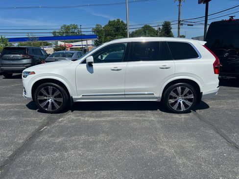 Used 2023 Volvo XC90 B6 Ultimate w/ Protection Package AWD/4WD image 8