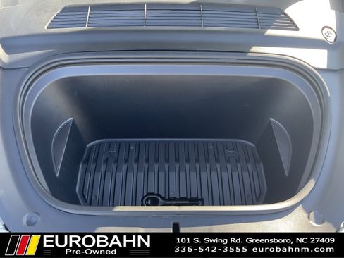 Used 2022 Tesla Model Y Performance image 34