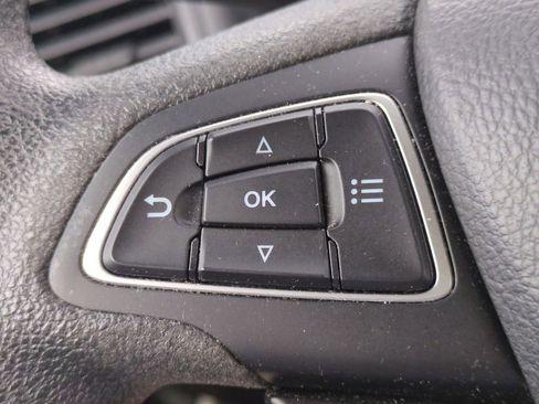 Used 2020 Ford EcoSport S image 23