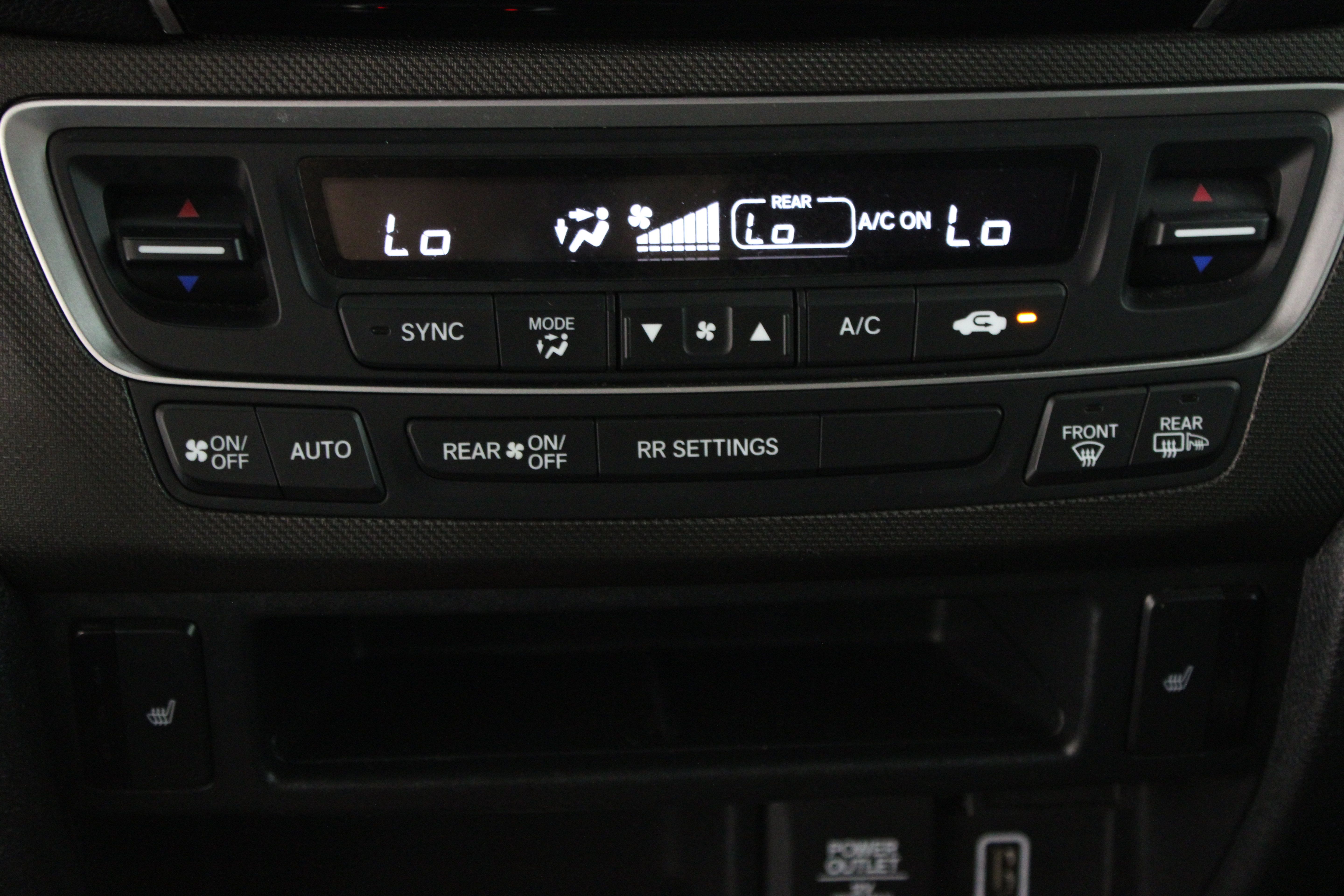 Used 2022 Honda Passport TrailSport image 19
