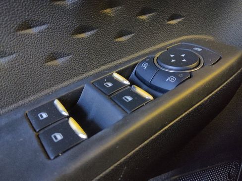 Used 2020 Ford Escape SEL FWD image 27
