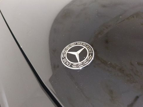Used 2018 Mercedes-Benz E 300 image 13