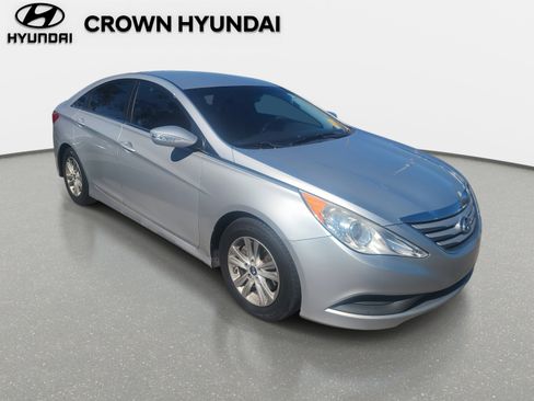 Used 2014 Hyundai Sonata GLS w/ Popular Equipment Group 2 image 3