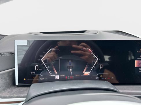 New 2026 BMW X5 sDrive40i image 25