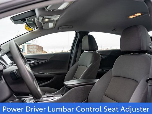 Used 2023 Chevrolet Malibu LT image 18