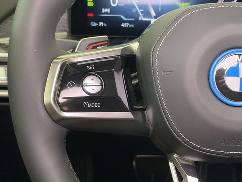 Used 2025 BMW i7 xDrive60 w/ Executive Package AWD/4WD image 33