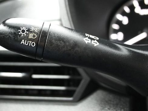 Used 2024 Nissan Altima 2.5 SR image 28