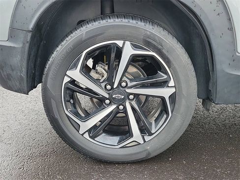 Used 2023 Chevrolet TrailBlazer RS image 6