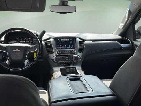 Used 2019 Chevrolet Tahoe LS RWD image 9