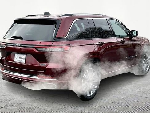 Used 2023 Jeep Grand Cherokee Overland w/ Advanced Protech Group III image 5