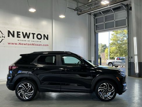 Used 2025 Chevrolet TrailBlazer RS w/ Convenience Package image 45