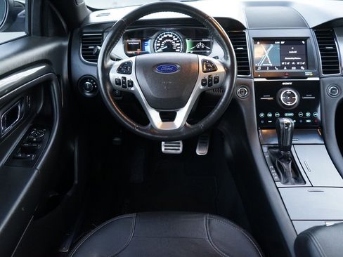 Used 2019 Ford Taurus SHO image 15