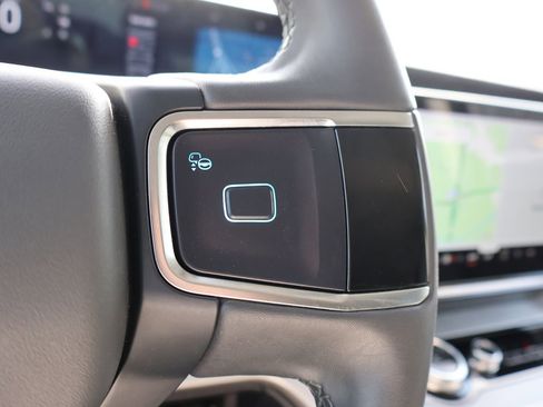 Certified 2025 Ford Expedition Active AWD/4WD image 29