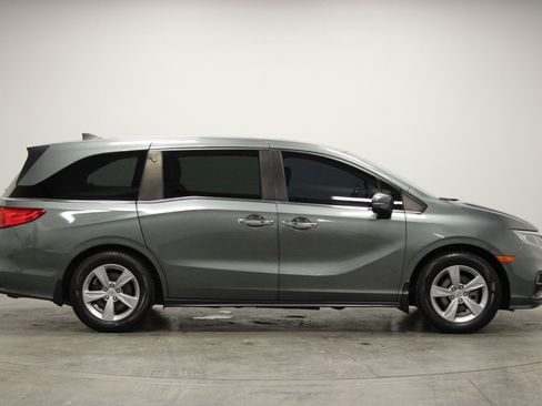 Used 2018 Honda Odyssey EX-L image 9