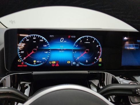 Used 2022 Mercedes-Benz GLA 250 image 11