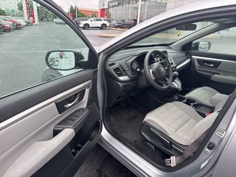 Used 2017 Honda CR-V LX image 14