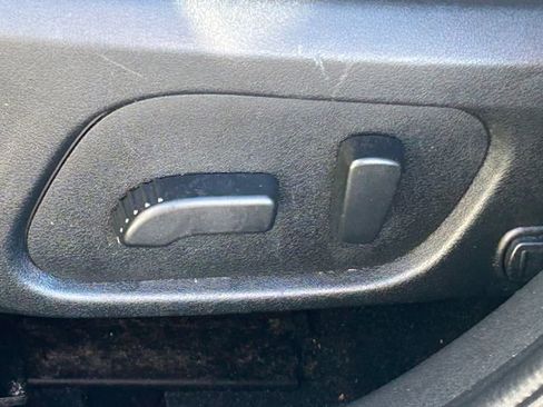 Used 2018 Subaru Forester 2.5i Limited AWD/4WD image 27