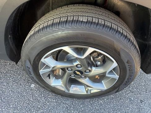 Used 2025 Chevrolet Trax LT w/ Driver Confidence Package image 12