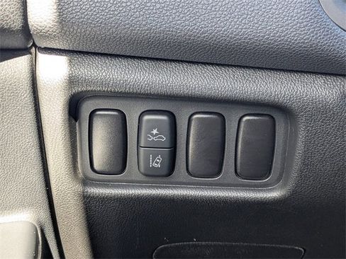 Used 2025 Mitsubishi Outlander Sport LE image 28