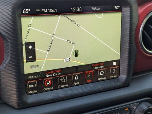 Used 2021 Jeep Wrangler Unlimited Rubicon AWD/4WD image 22