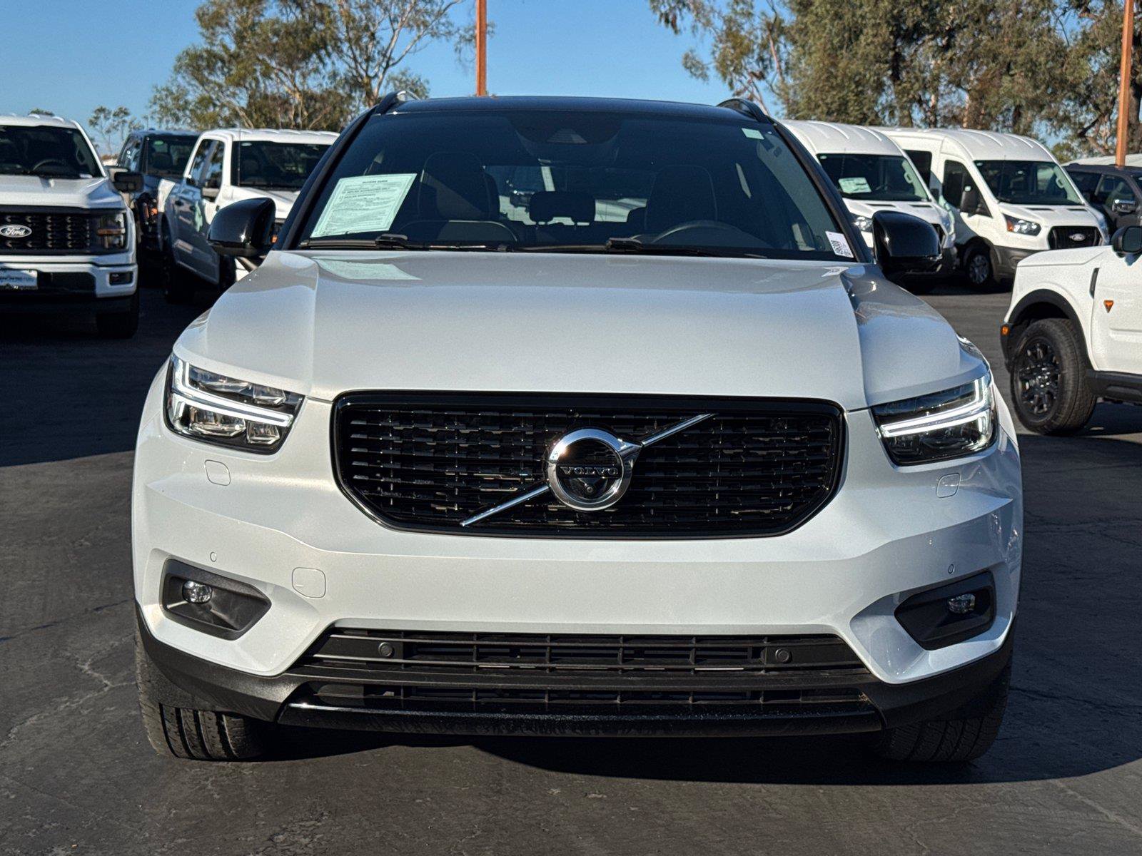 Used 2021 Volvo XC40 T5 R-Design w/ Protection Package AWD/4WD image 5