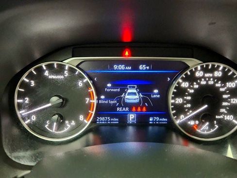 Used 2023 Nissan Altima 2.5 SR image 14