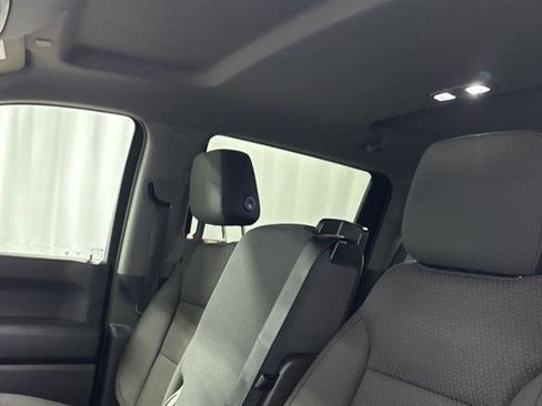 Used 2019 Chevrolet Silverado 1500 Custom w/ Custom Value Package image 17