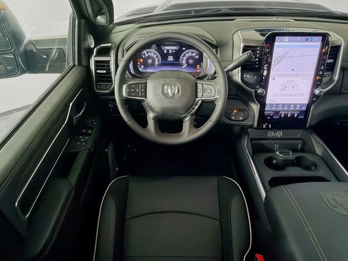 New 2026 RAM 2500 Laramie AWD/4WD image 23