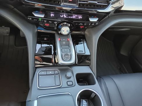 Used 2023 Acura MDX SH-AWD image 30