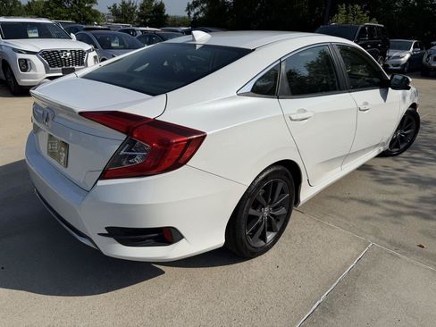 Used 2019 Honda Civic EX image 5