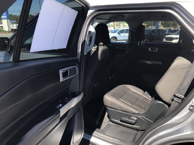 Used 2021 Ford Explorer XLT RWD image 14