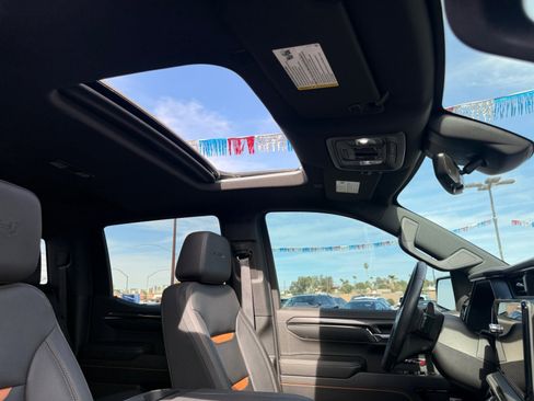 Used 2024 GMC Sierra 1500 AT4 w/ Technology Package image 25