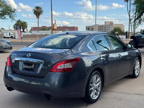 Used 2010 Nissan Maxima 3.5 SV w/ Monitor Pkg FWD image 6
