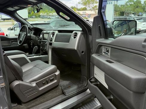 Used 2014 Ford F150 FX4 w/ Equipment Group 402A Luxury AWD/4WD image 10