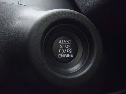 New 2026 RAM ProMaster 3500 w/ Premium Convenience Group image 29