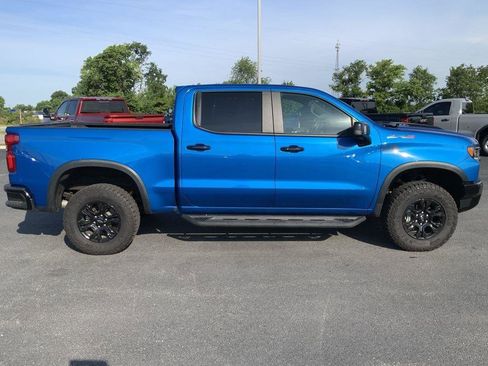 Used 2023 Chevrolet Silverado 1500 ZR2 w/ Technology Package image 15