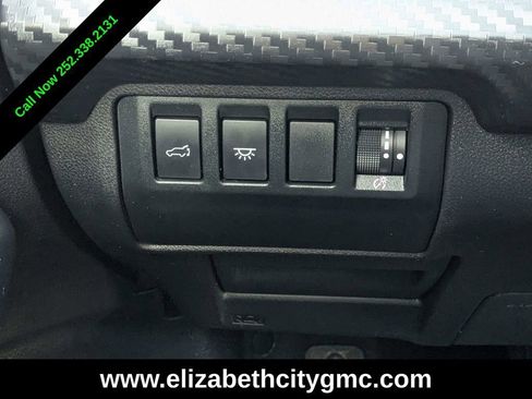 Used 2023 Subaru Ascent Premium w/ Convenience Package image 24