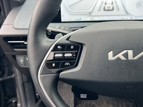 Certified 2024 Kia EV6 Light image 23