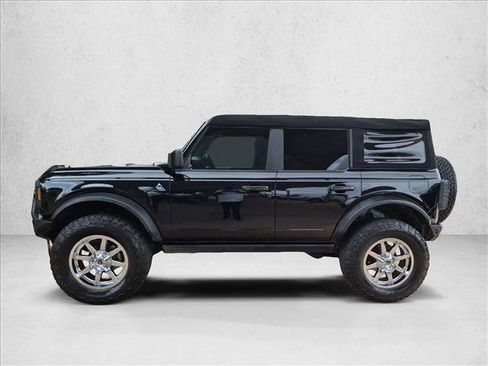 Used 2023 Ford Bronco Black Diamond w/ Sasquatch Package AWD/4WD image 9