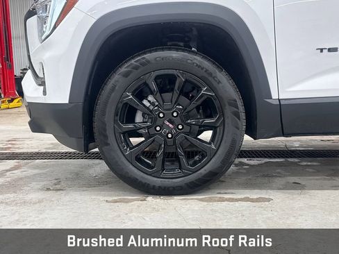 New 2026 GMC Terrain Elevation w/ Elevation Premium Package AWD/4WD image 29