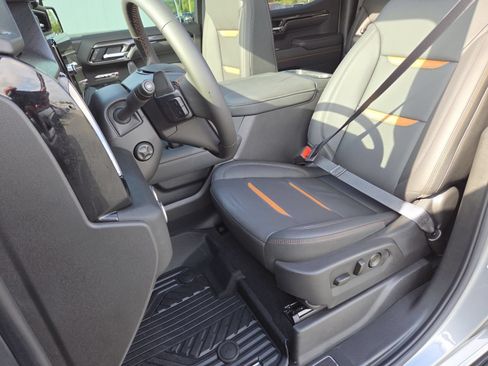 New 2026 GMC Sierra 1500 AT4 w/ AT4 Premium Package AWD/4WD image 28