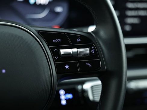 Used 2024 Hyundai Ioniq 6 SEL image 33