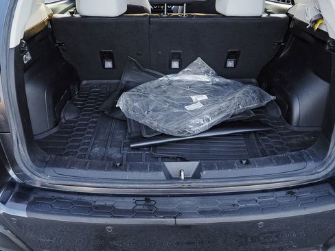 Used 2019 Subaru Crosstrek 2.0i Limited w/ Moonroof Package w/Navigation image 10