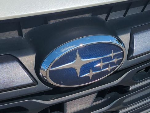 Used 2024 Subaru Outback Premium AWD/4WD image 11