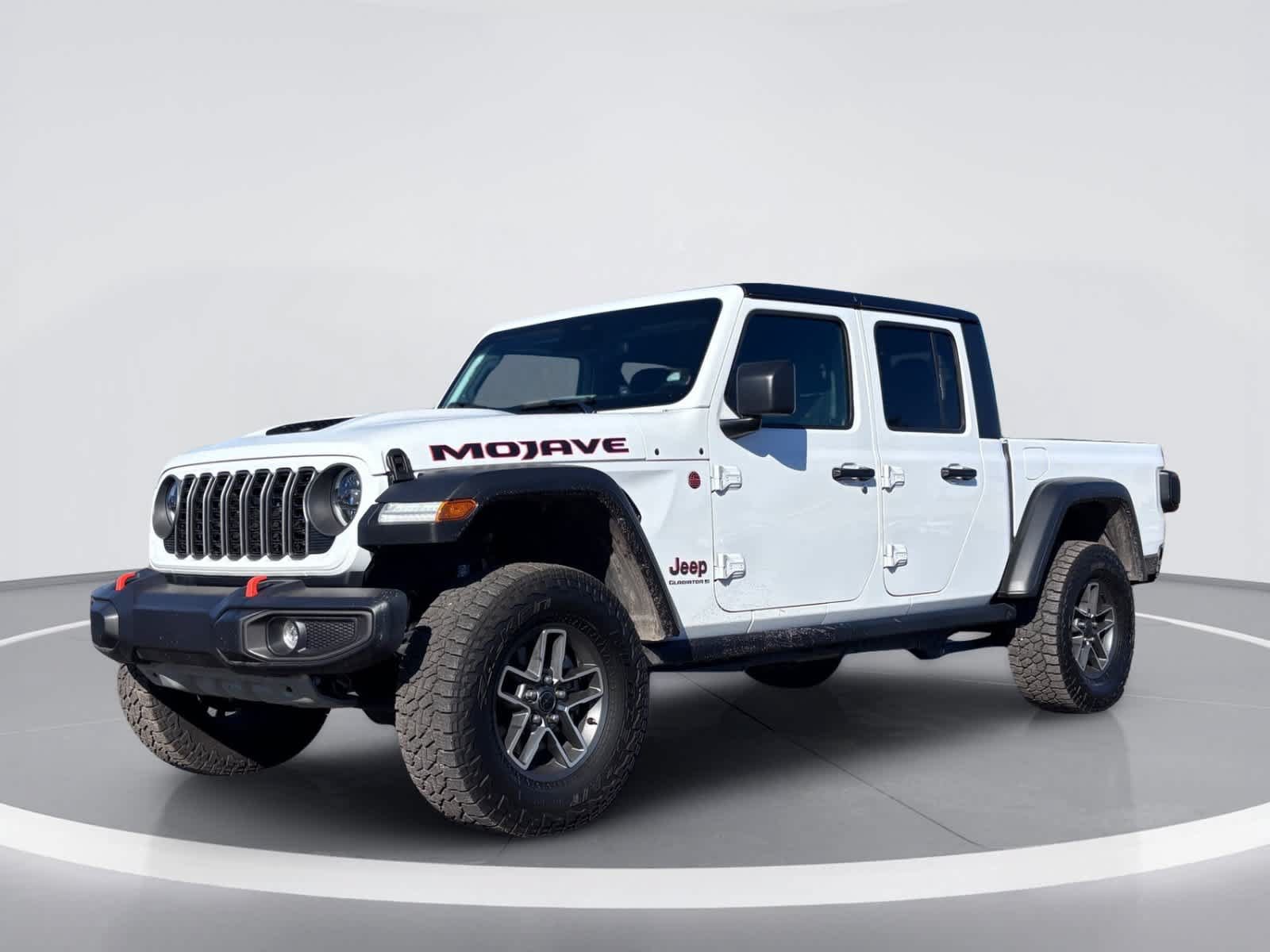 Used 2026 Jeep Gladiator Mojave AWD/4WD image 2