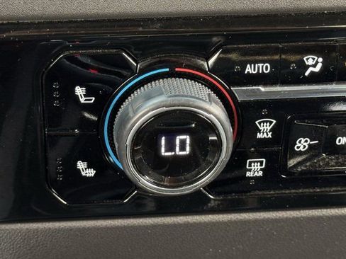 Used 2023 Chevrolet Silverado 1500 LT Trail Boss image 19