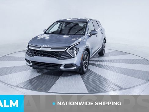 Used 2025 Kia Sportage LX FWD image 2