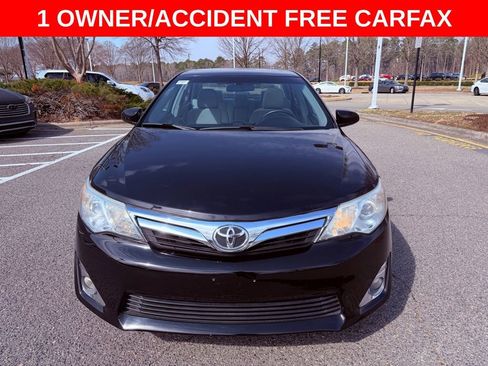 Used 2012 Toyota Camry XLE image 2