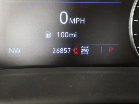 Used 2023 Buick Envision Preferred AWD/4WD image 33
